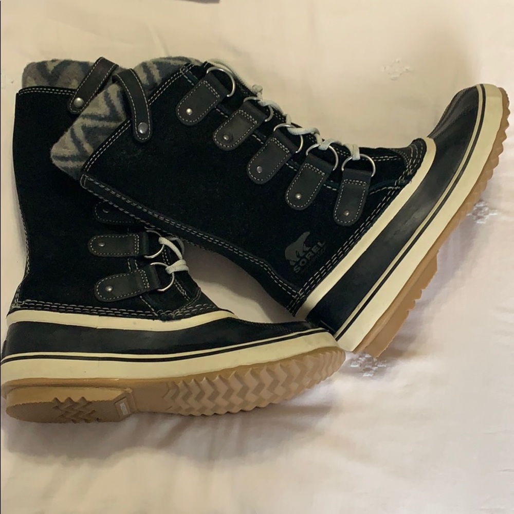 Sorel Waterproof Lined Winter Boots